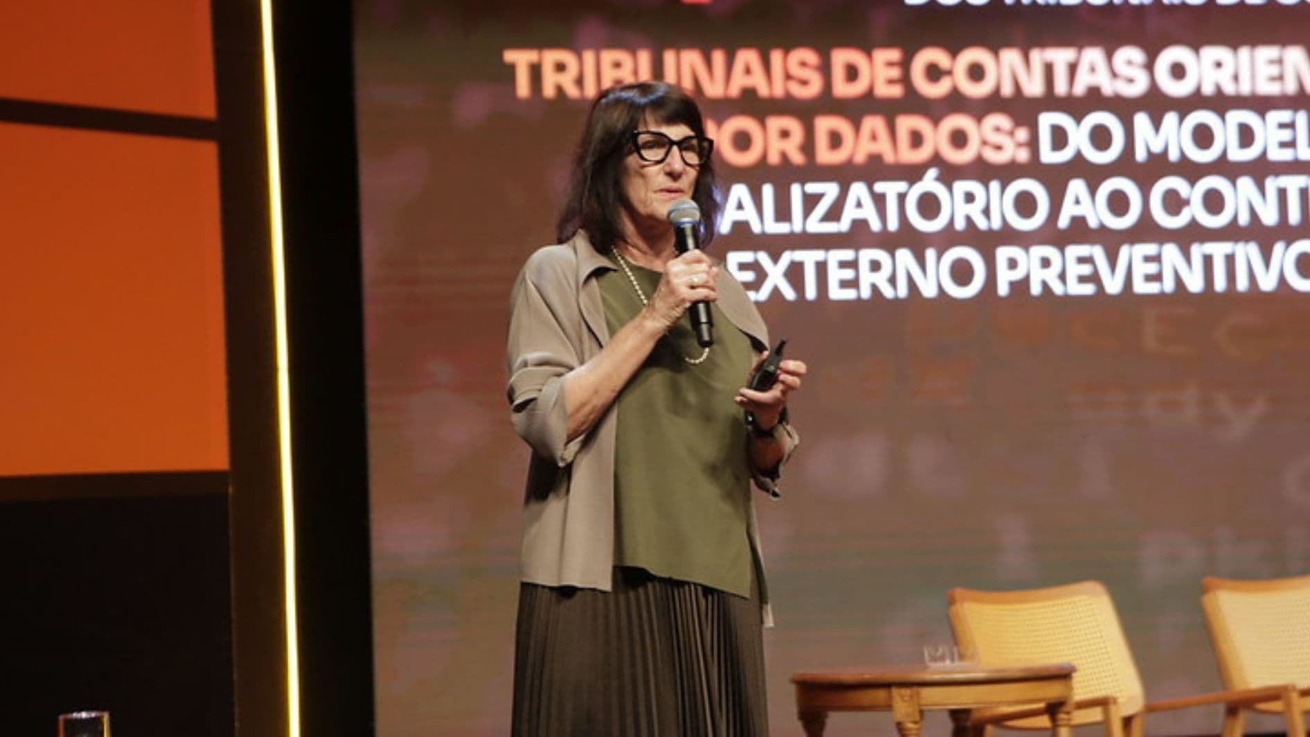 II ENIATC: Especialista afirma que a IA tem promovido a “migração de mundos”
